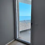 Appartamento La Torre Moderno Monolocale Fronte Mare
